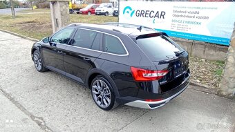ŠKODA SUPERB SCOUT COMBI 2,0 TDI DSG 4x4 - 4