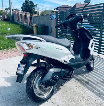Ponúkam na predaj Skuter elektro 600 - 4