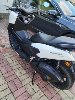 Yamaha nmax 155 - 4