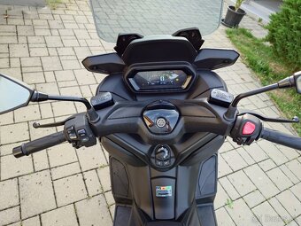 Yamaha Xmax 125 2024 - 4