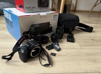 Canon EOS 250D + 18-55mm + 75-300mm - 4