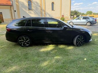 Škoda OCTAVIA 4 Combi 2.0TDi DSG 110kW VIRTUAL - 4