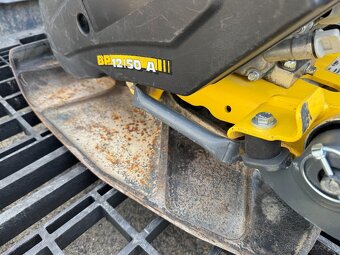 Vibračná doska Bomag BP 12/50 A 82kg - 4