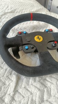 Thrustmaster F599XX EVO 30 Ferrari Alcantara Edition - 4