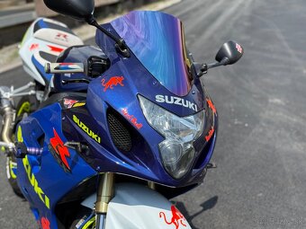 Suzuki GSXR 750 - 4