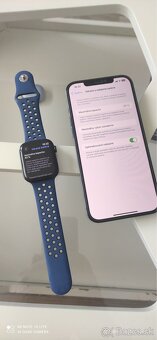 Apple iPhone 12 Pro Max 128GB a Apple Watch 7 - 4