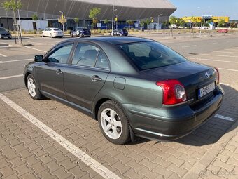Toyota Avensis T25 2.0 D-4D - 4
