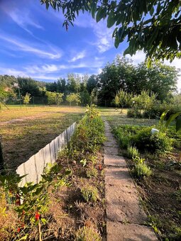 Rekreačný široký slnečný pozemok, Levice, časť Podhradie - 4