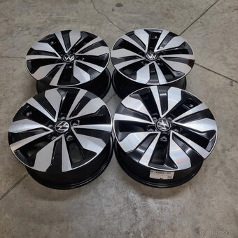 Hliníkové Volkswagen disky 5x112 R16 7J ET48 - 4