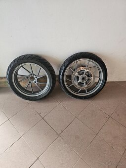 Predám komplet sadu kolies Bmw 1250gs - 4