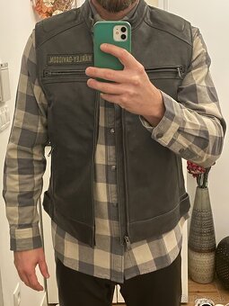 Vesta Harley Davidson - 4