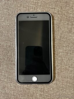 Iphone 8 plus 128GB - 4