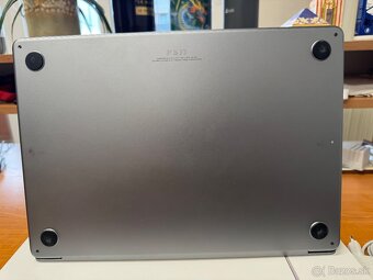 Macbook Air M2 15" Silver - 4