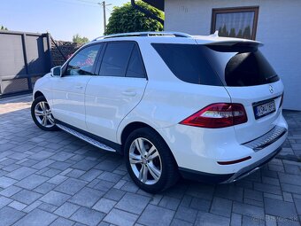 Mercedes-Benz ML 350 - 4