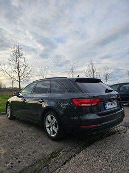 Audi A4 - 4