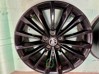 Škoda Trinity R19 - 4