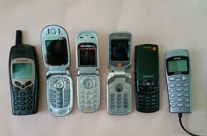 Zbierka starých Nokií + iných mobilov - 4
