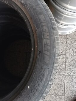 Pneumatiky 235/55r19 - 4