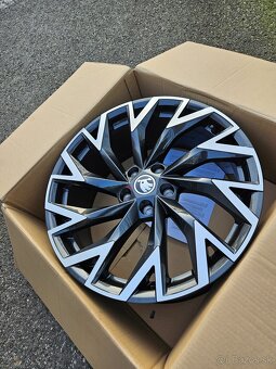 Alu kola Helix 19" Škoda Superb 3/4 - 4