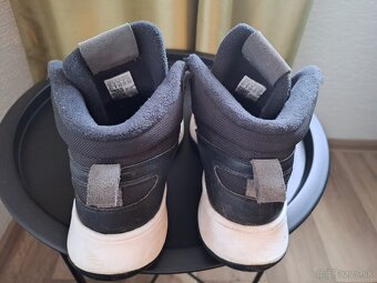 Predám Adidas 42 - 4