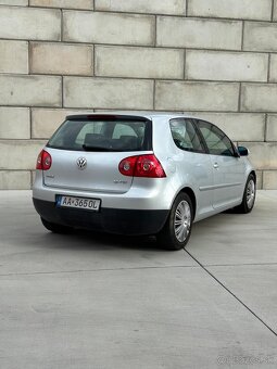 Golf 5 - 4