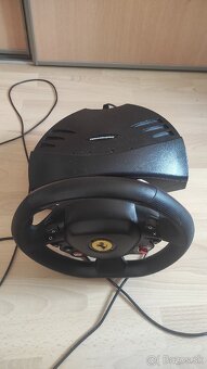 Thrustmaster T80 Ferrari 488 GTB – volant k PC / PS4 - 4