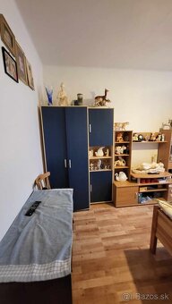 Znížená Na predaj 3 izbový byt Levice - 4