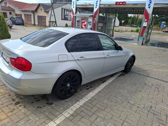 Predám BMW 318i, 1995cm3 = 95kw, rv.2007 - 4