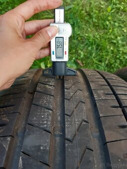 4x letní pneu 255/50/20 Falken jak nové - 4
