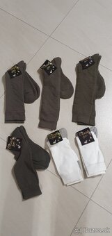 Vojenské oblečenie a material - 4