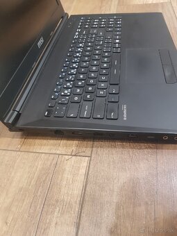 Notebook MSI i5/16GB/GTX 1050/SSD+HDD - 4