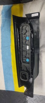 Ford Tourneo Transit Custom 2 II MK2 2023- Lave zadne svetlo - 4