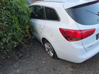 Kia ceed combi 1,6gdi 2014 - 4