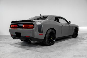 Dodge Challenger 392 Hemi Scat Pack Shaker - 4