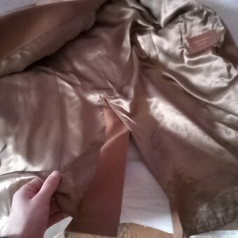 Malo noseny kabát - 4