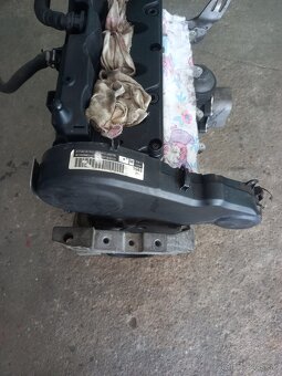 Motor 1.6 TDI CAY 77 kW - 4