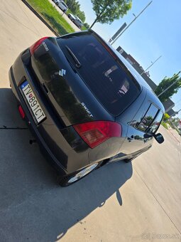 Suzuki Swift - 4