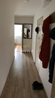 NA PREDAJ: 3izbový byt čiastočná rekonštrukcia 55m2 - Galant - 4