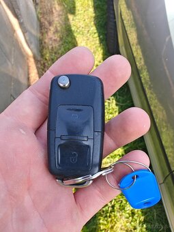 Volkswagen Bora 1.9 TDI 74kw - 4