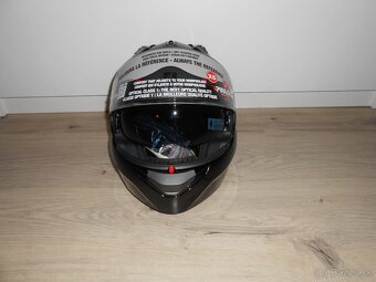 Predam krasnu novu moto prilbu znacky SHARK EVO GT SEAN MAT - 4