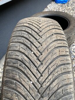 225/65 r17 - 4