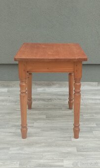 Stôl vidiecky kuchynský. - 4