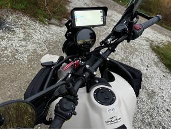 Royal Enfield Himalayan 450 po zabehu, s prislusenstvom - 4