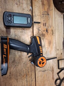 Zavážacia loďka Bait Liner so sonarom - 4