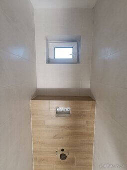 Ponúkame obkladačské práce. - 4