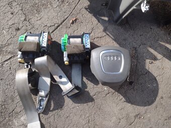 Audi A4 b8, A5 šedá airbagová sada - 4