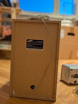 Reproduktory Samsung - 4