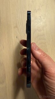 Predam iPhone 12Pro, 128GB modry - 4