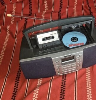 Sony STEREO prenosné rádio Boombox 230v sieť aj Baterky - 4