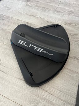 Cyklotrenažér NEO 2T smart Garmin Tacx - 4